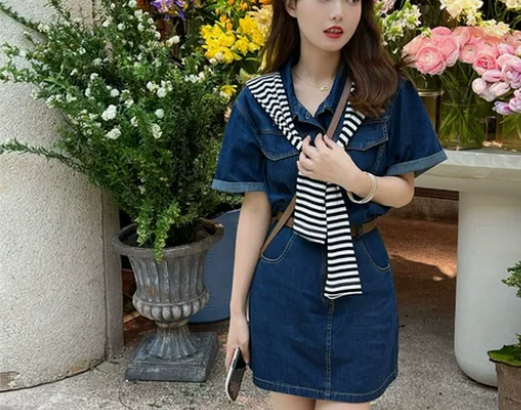 2022法式复古小众设计高级感蓝色牛仔连衣...