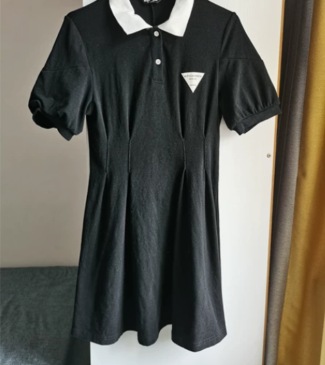 纯棉学生裙，弹力好 黑色白领 黑白配，永恒...