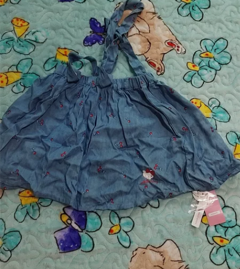 背带裙110全新！ 感兴趣的话点“我想要”...