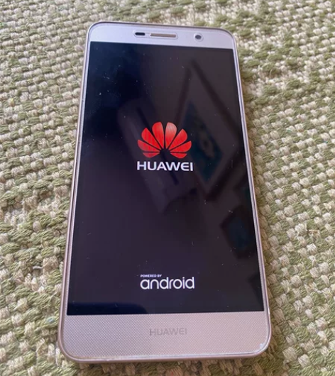 华为手机可正常使用,备用机几乎没怎么用,成...