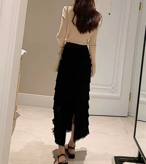 冬裙半身裙早秋女配毛衣黑色花朵蛋糕裙多层次...