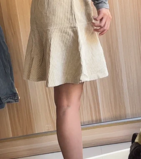 高质量短裤鱼尾裙 原价200多 灯芯绒材...