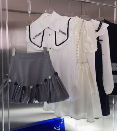 全新银灰星空显瘦修身高级灰小香风花苞裙夏季...