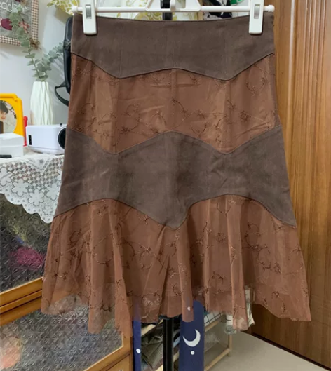 vintage复古侘寂风草木系冷情感拼接设...