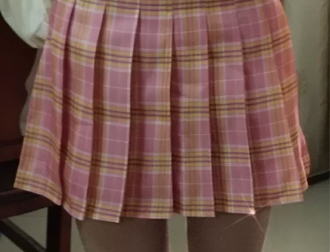 包邮出全新的jk裙一条85-100斤的可以...