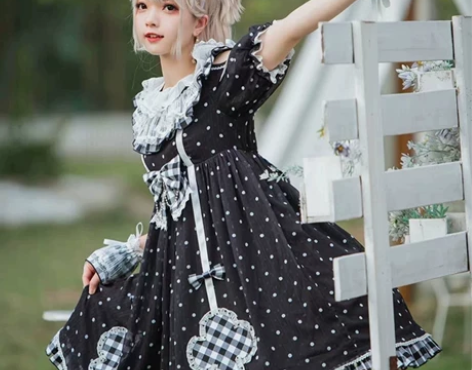 悠窝窝Uwowo 原创lo日常洋装 可爱波...