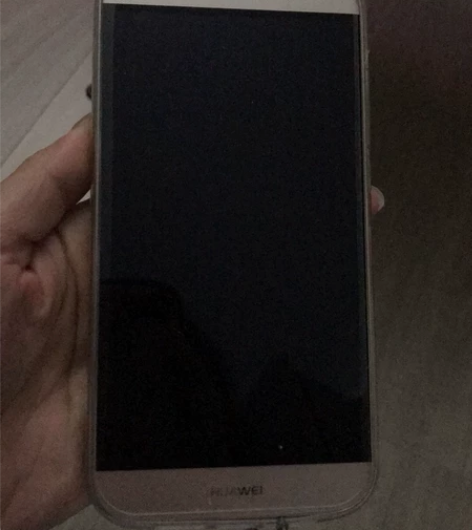 华为麦芒4 没有维修过