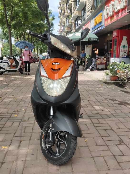 电动车 爱玛 牌证齐全 续航 动力 外观良...