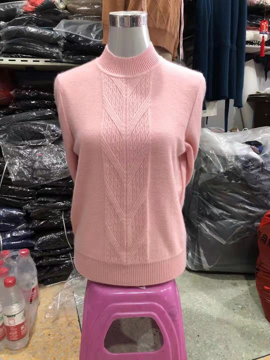 女士中高龄全新双线羊绒衫