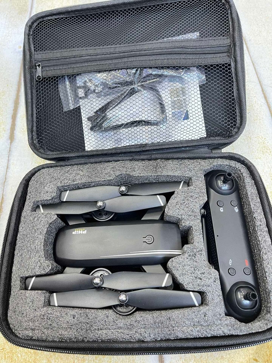 出【个人闲置】情疫入手的四轴大疆 无人机航...