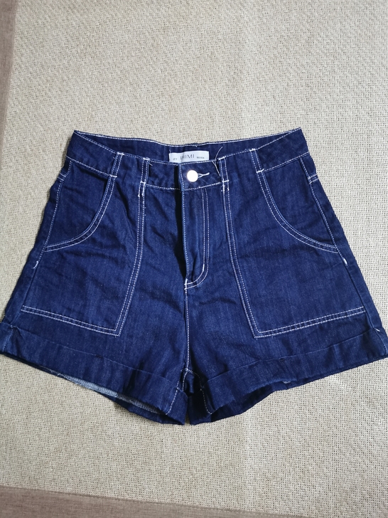 牛仔短裤~图一:腰围70 臀围90 裤长33