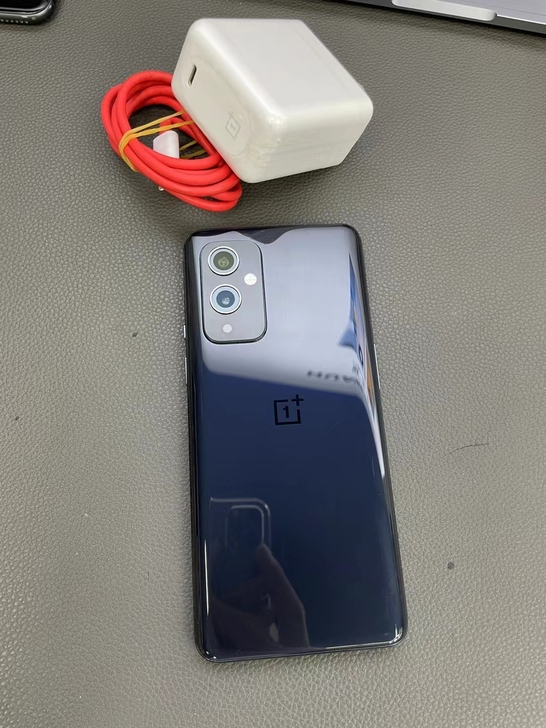 One Plus一加9 12+256G...