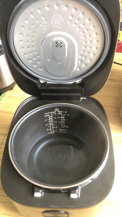 美的，电饭煲多功能