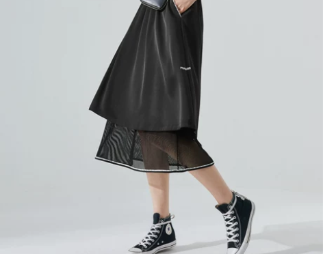 【特卖价】#太平鸟运动风长裙女2020春装...