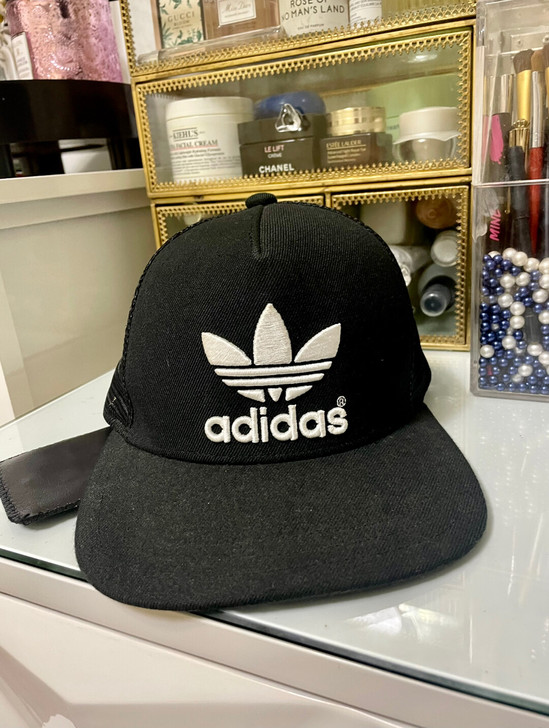 Adidas正品三叶草鸭舌帽  购于专柜实...