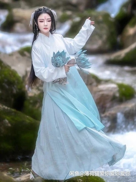 如梦霓裳汉服女直裰九尾灵狐绣花下裙非古装男...