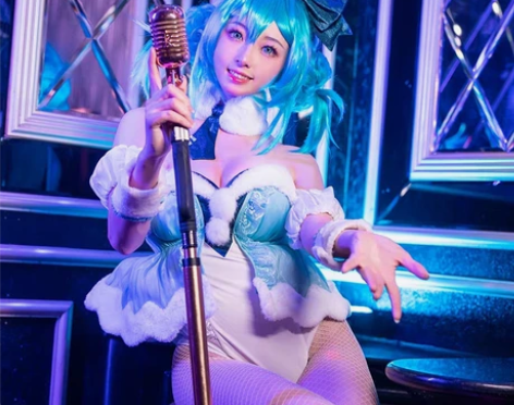 出租  初音cos 白兔女郎出租cos初音...