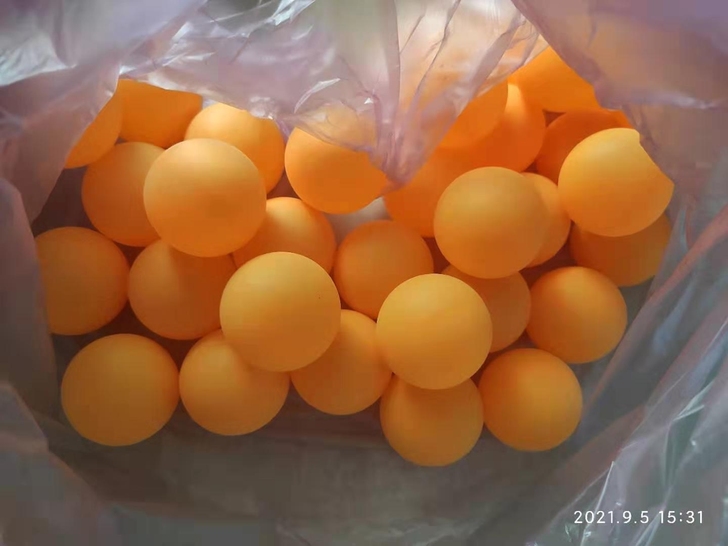 乒乓球32个，买来没时间打，几乎全新不包邮