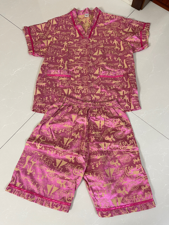 汗蒸服，适合140斤之内。