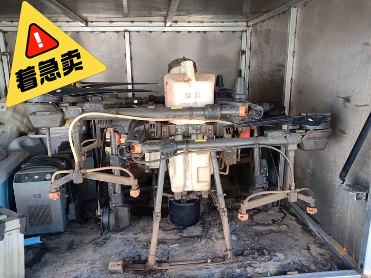 大疆T20,保证好使!4电俩充,俩个药箱,...