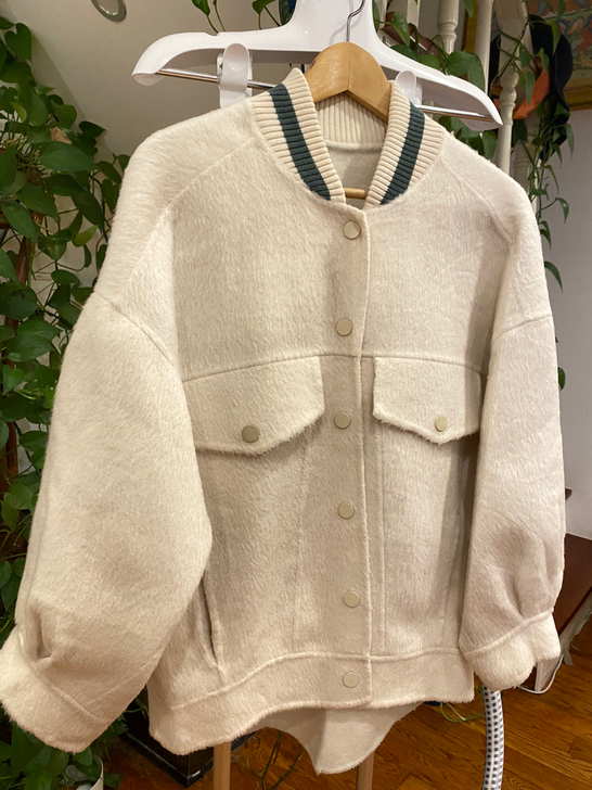 韩版羊毛棒球外套,橄榄绿衣领洋气,就穿过一次