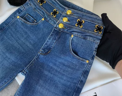 欧货重工设计感小脚牛仔裤女春款新款小众高腰...