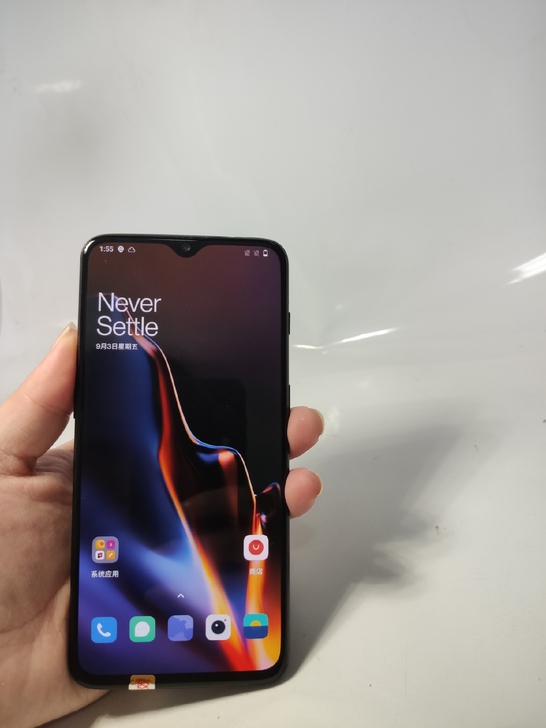 一加6T 8+128 黑色 特价 包邮