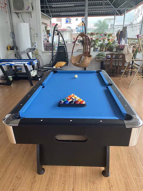 全新台球桌，八尺2.4*1.3*0.8，支...