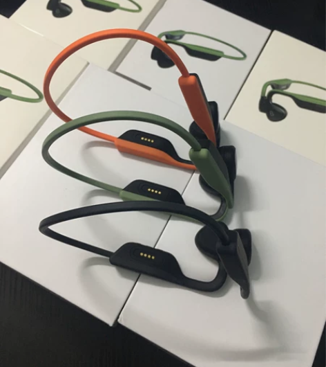 【低价出】出一批原厂某卡同款运动骨传导耳机...