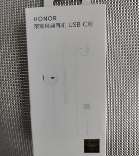 荣耀原装tpc耳机,全新未拆封,同城支持配...