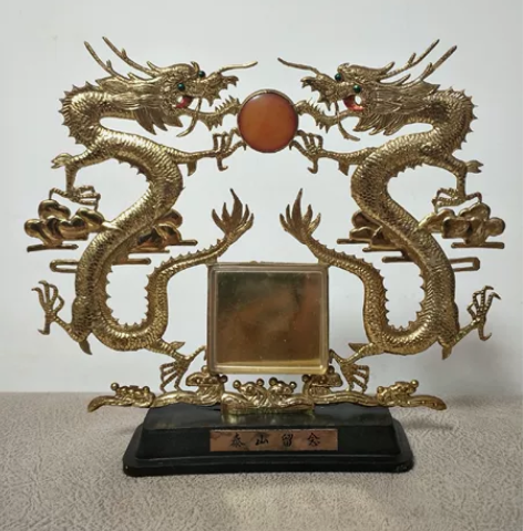 老塑料摆件 双龙戏珠摆件 80年代泰山留念...