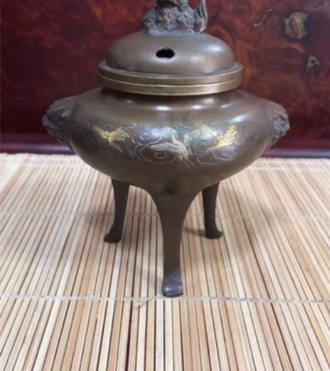 特价铜器 香薰炉 嵌银丝鎏金银 三高足双狮...