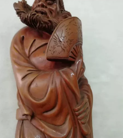 木雕钟馗，家里留下的东西，随手卖，自己外行...