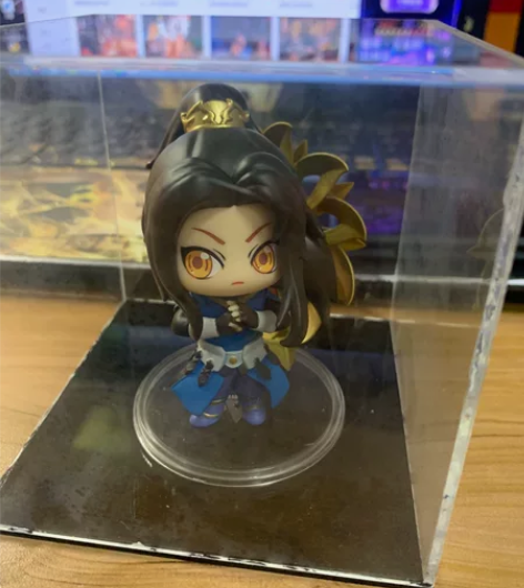 之前跟女朋友一起出去玩抽的斗罗大陆盲盒，大...