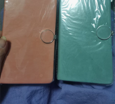 中号的记事本,还剩个绿色的 感兴趣的话点“...