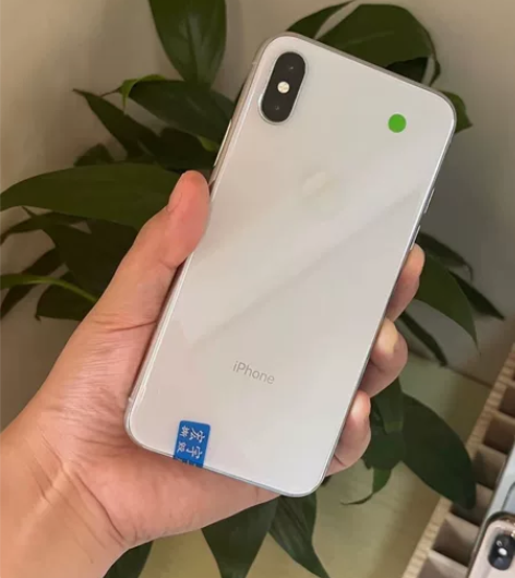 iPhone X 64GB 1799 成...