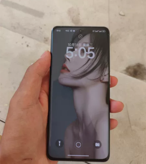 小米12，8+256，蓝色 手机功能都正常...