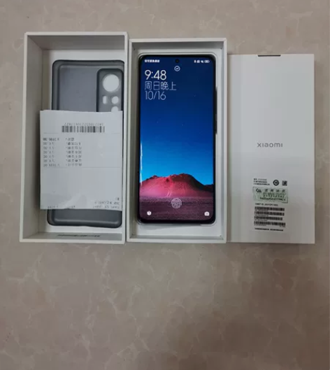 自用小米12X 128g 成色很新，只有一...