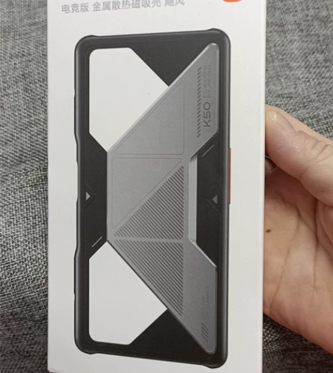 红米K50电竞版金属散热磁吸壳。 官方正品...