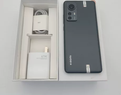 慢收一个小米12pro 顶配黑色  12+...