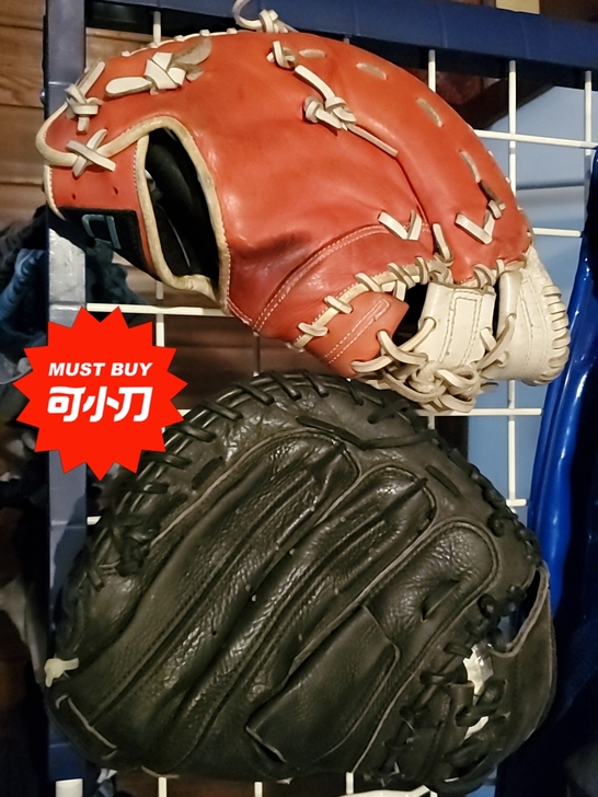 闲置一垒手，捕手手套，懂行的拿去