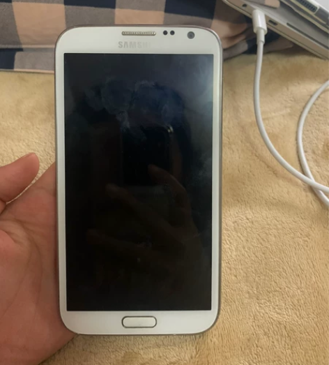 三星 手机 感兴趣的话点“我想要”和我私聊...