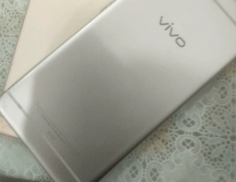 vivox7p努比亚z11都是4加64的，...