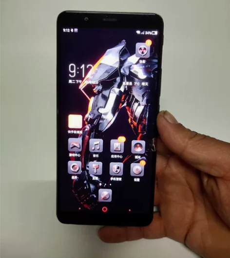 努比亚红魔一代电竞手机,内存8+128GB...