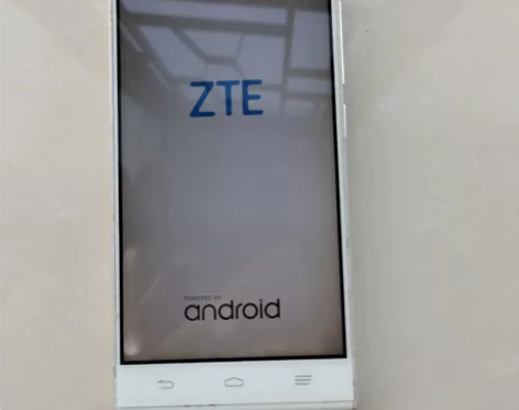 ZTE 手机,系统正常。 感兴趣的话点“我...
