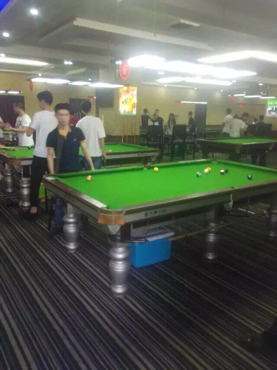库房房租到期，特价处理一批台球桌，品牌中式...