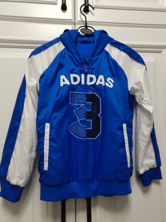 阿迪达斯adidas儿童外套帽子可拆卸