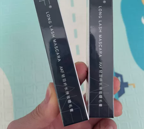 AKF睫毛膏，全新未拆封，持久卷翘防水防汗...