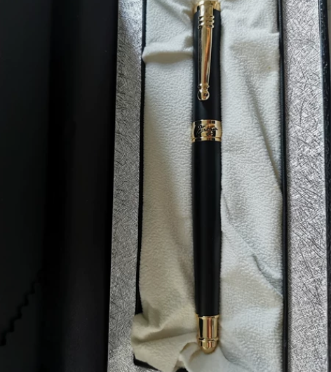 毕加索钢笔 墨水全新带盒 附送墨胆若干 感...