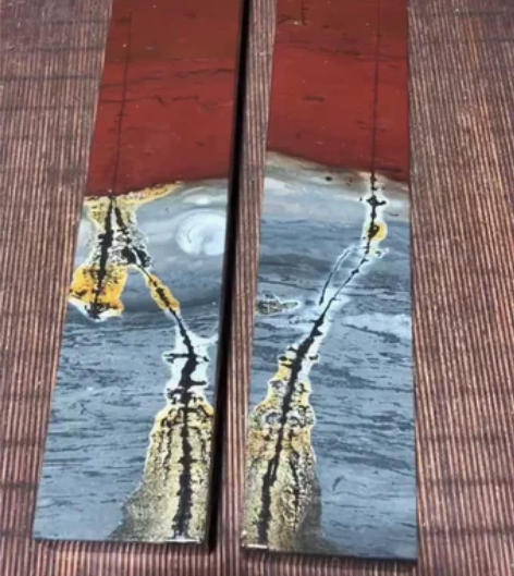 鸿运当头，镇尺一对，石头是广西草花石，最名...